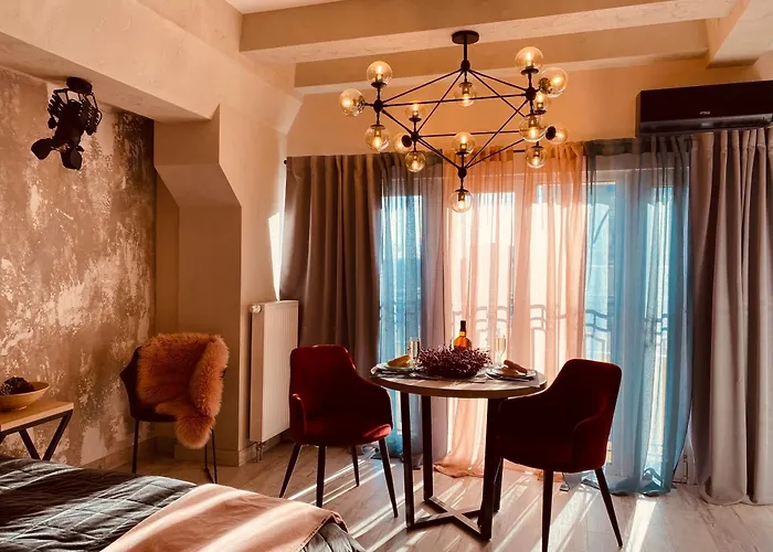 Studio Lux Loft On Victory Street In The City Center