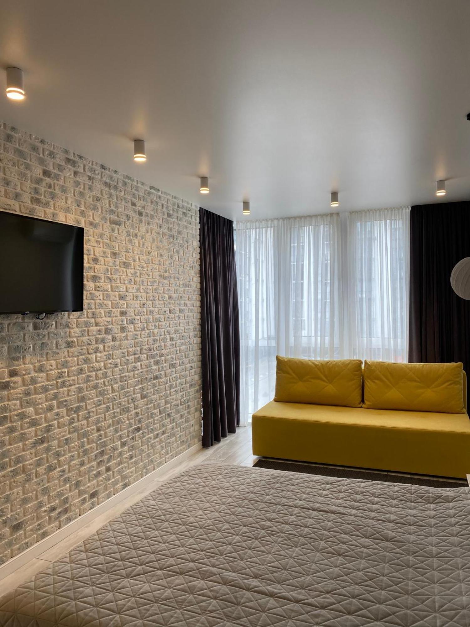 Apartment Lux Loft On Victory Street In The Center *
