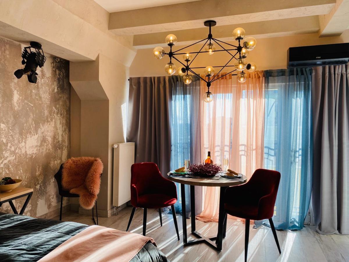 Lux Loft On Victory Street In The Center Apartment